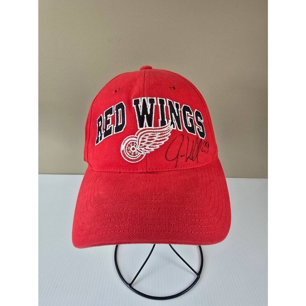 Detroit Redwings Hat Signed by Jason Williams